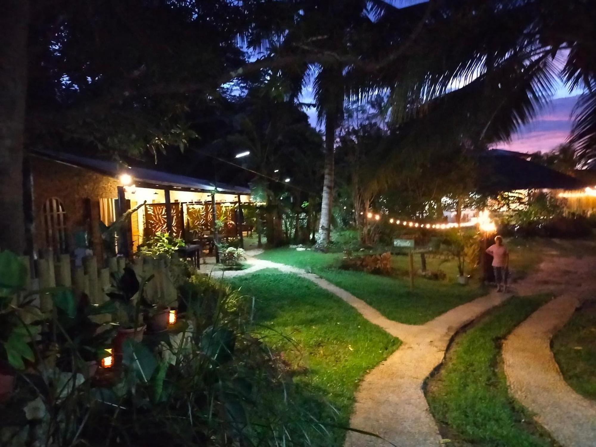 Sea U Inn Romblon 外观 照片